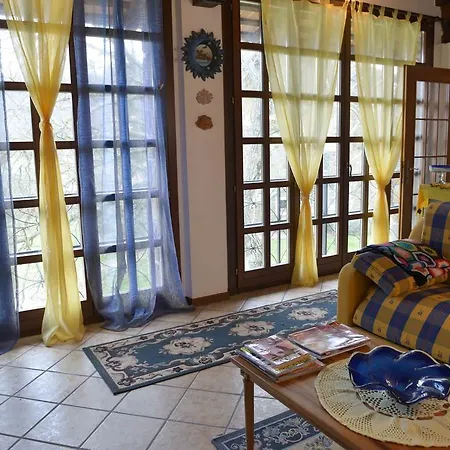 Casale Santa Rita فندق مبيت وإفطار